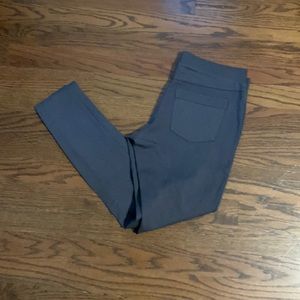 Hue size small gray dress legging… bundle and save $$$